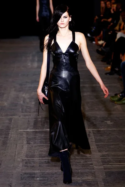 Look 36